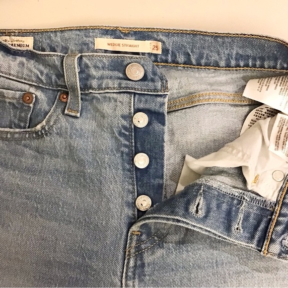 Levi’s Wedgie W25 (US 0/1) Straight Women’s Jeans Crop High Rise Button Fly - Picture 7 of 12